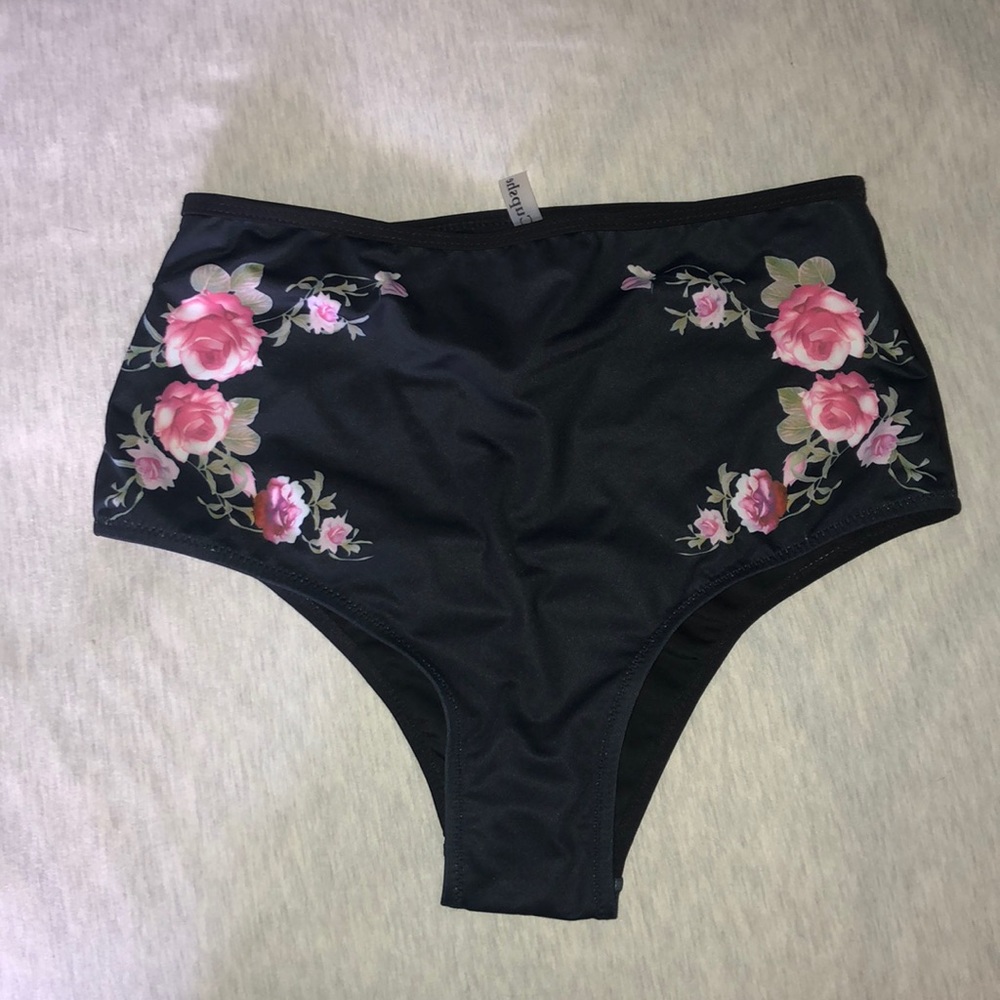 Bathing suit bottoms